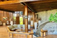 St-Lucia-Homes-Maison-des-Etoiles-Inside-wooden-850x570