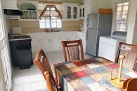 st-Lucia-homes-bea025-kitchen