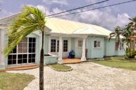 St-Lucia-Homes-Bon-019-front-850x570