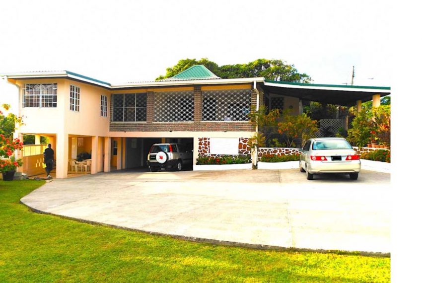 Beautiful Home for Sale located in Tropical Park Belize for US $150,000 –